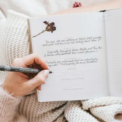 Axel and Ash Books|Axel & Ash - Wanderlust