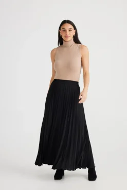 Brave & True Skirts|Brave & True Alias Pleated Skirt - Black