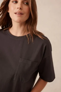 Ceres Life Tops|Boxy Pocket Tee- Phantom