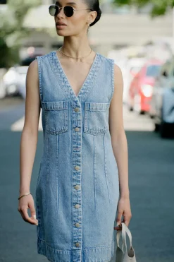 Ceres Life Dresses|Seamed Mini Shift Dress - Mid Vintage Blue