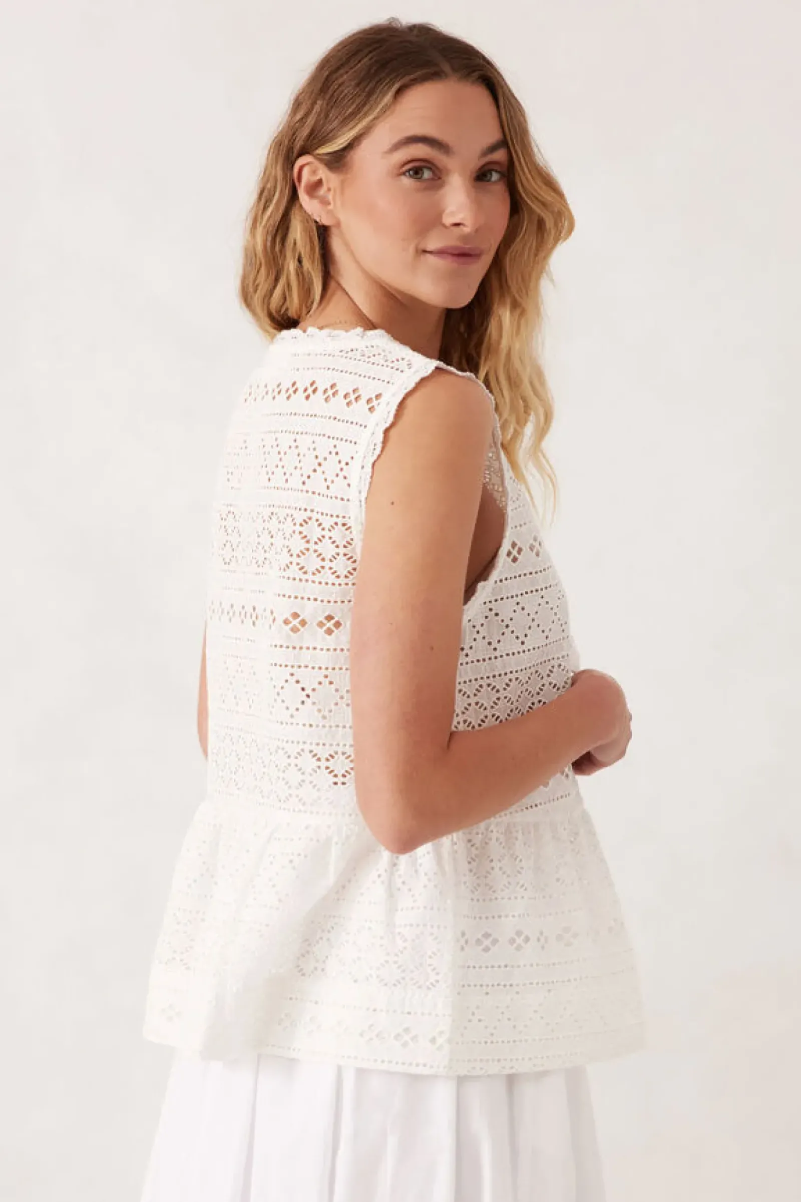 Ceres Life Tops|Sleeveless Tie Top - White