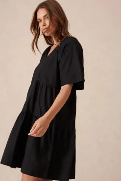 Ceres Life Dresses|Tiered Poplin Mini Dress - Black