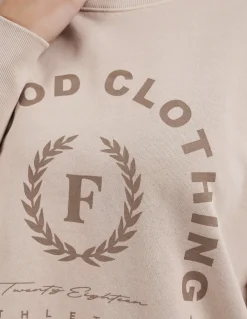 Foxwood Tops|Medalion Crew - Oatmeal