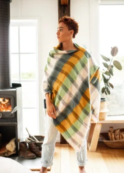 Hobo & Hatch Ponchos & Scarves|Hobo & Hatch Poncho- Check