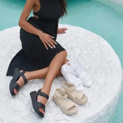 Holster Australia Slip On & Sandals|Holster Cloudnine - Black