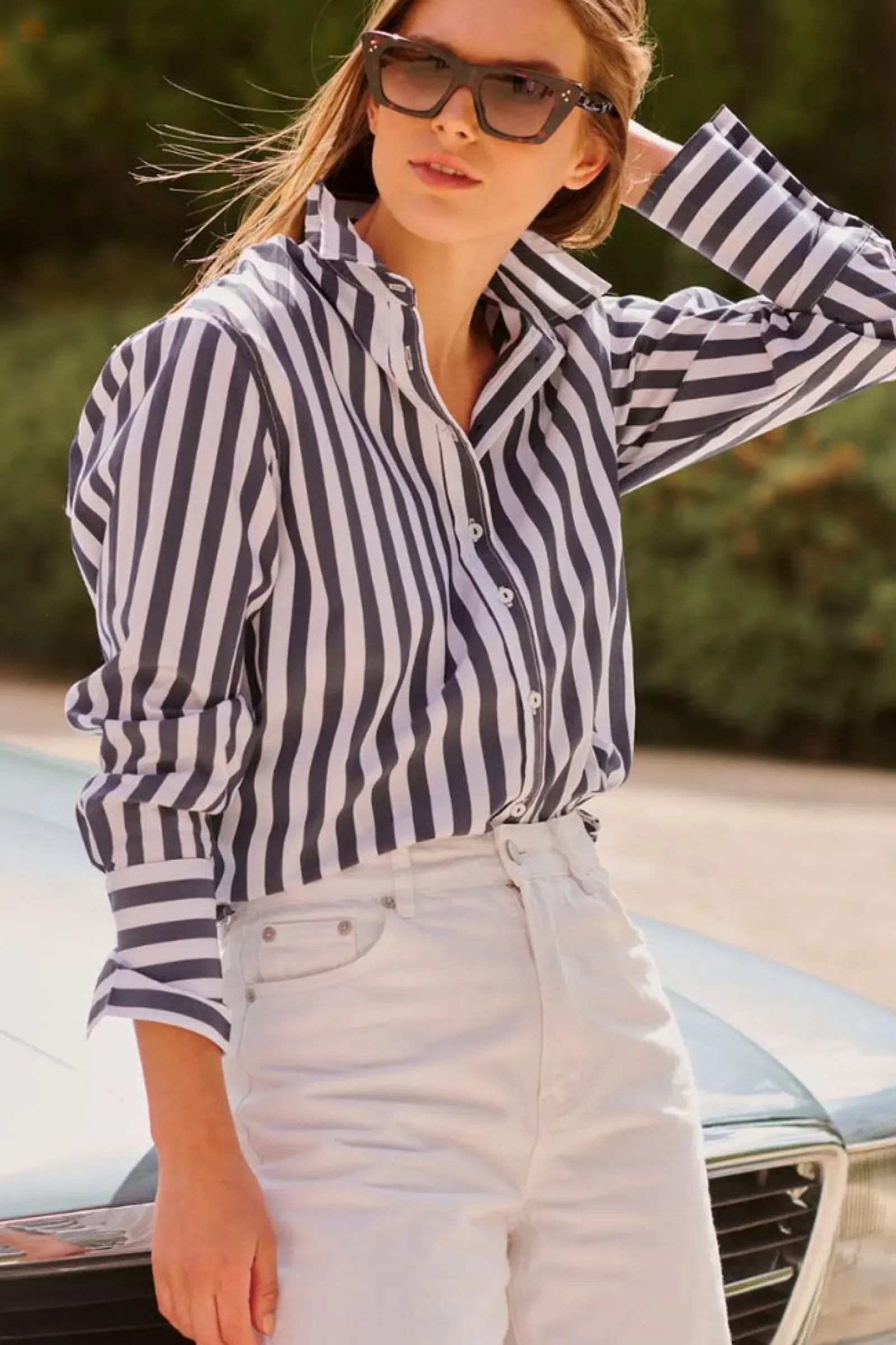 Shirty Clothing Tops|Shirty Elodie Girlfriend Shirt - Navy Wide Stripe