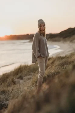 Talamaya Knitwear|Embrace Pullover - Vintage Khaki