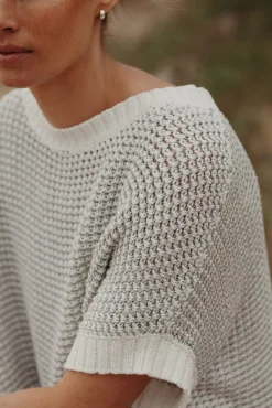 Talamaya Tops|Sunray Rib Crop Pullover - White