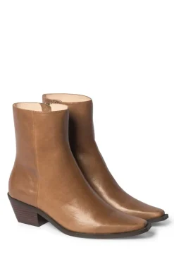 Zoe Kratzmann Boots|Intimation Boot - Choc